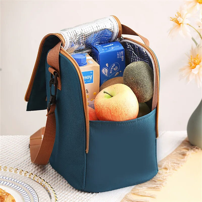 Stainless steel lunch box with thermal bag